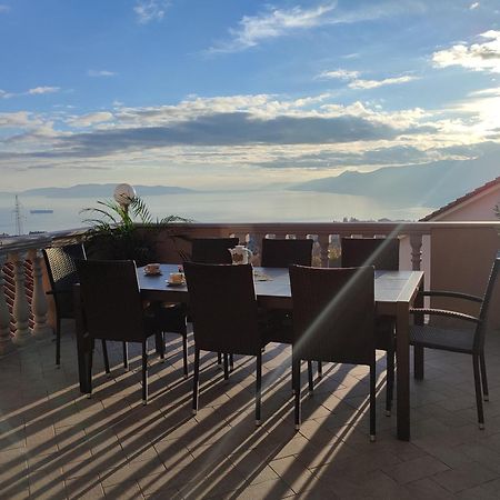 Apartments Villa Kastav In Old Town Center With Sea View And Parking Eksteriør bilde