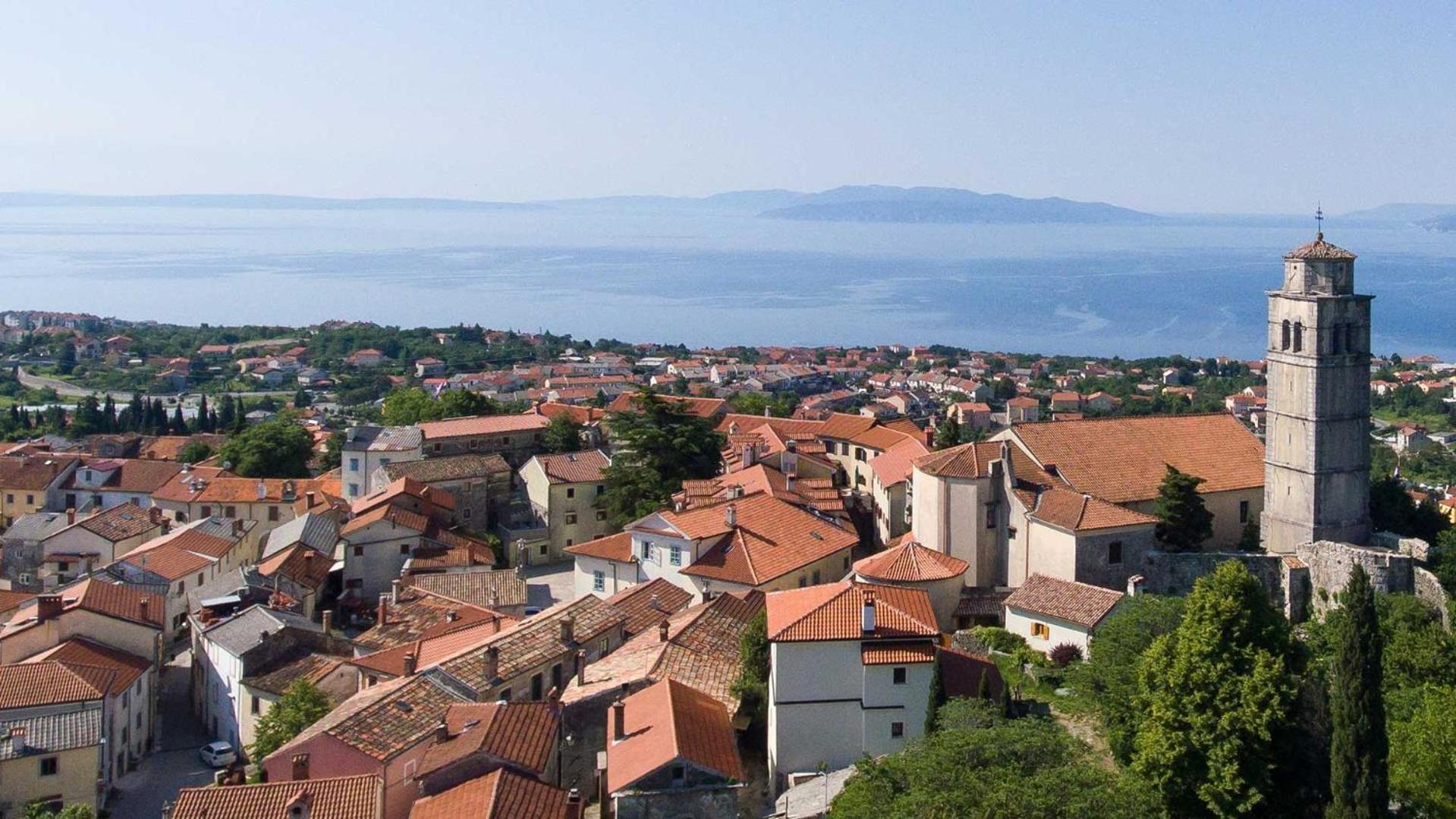 Apartments Villa Kastav In Old Town Center With Sea View And Parking Eksteriør bilde