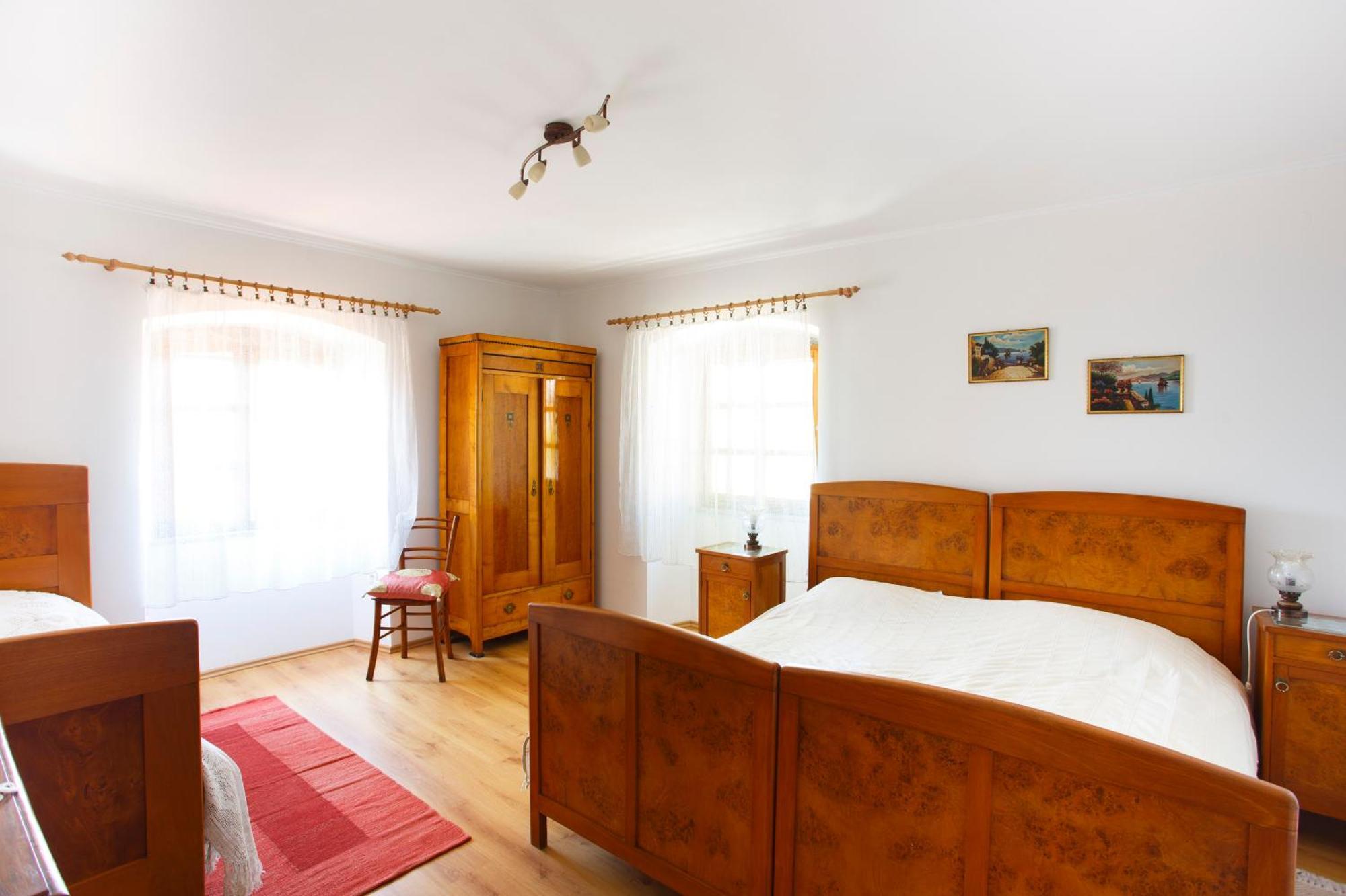 Apartments Villa Kastav In Old Town Center With Sea View And Parking Eksteriør bilde