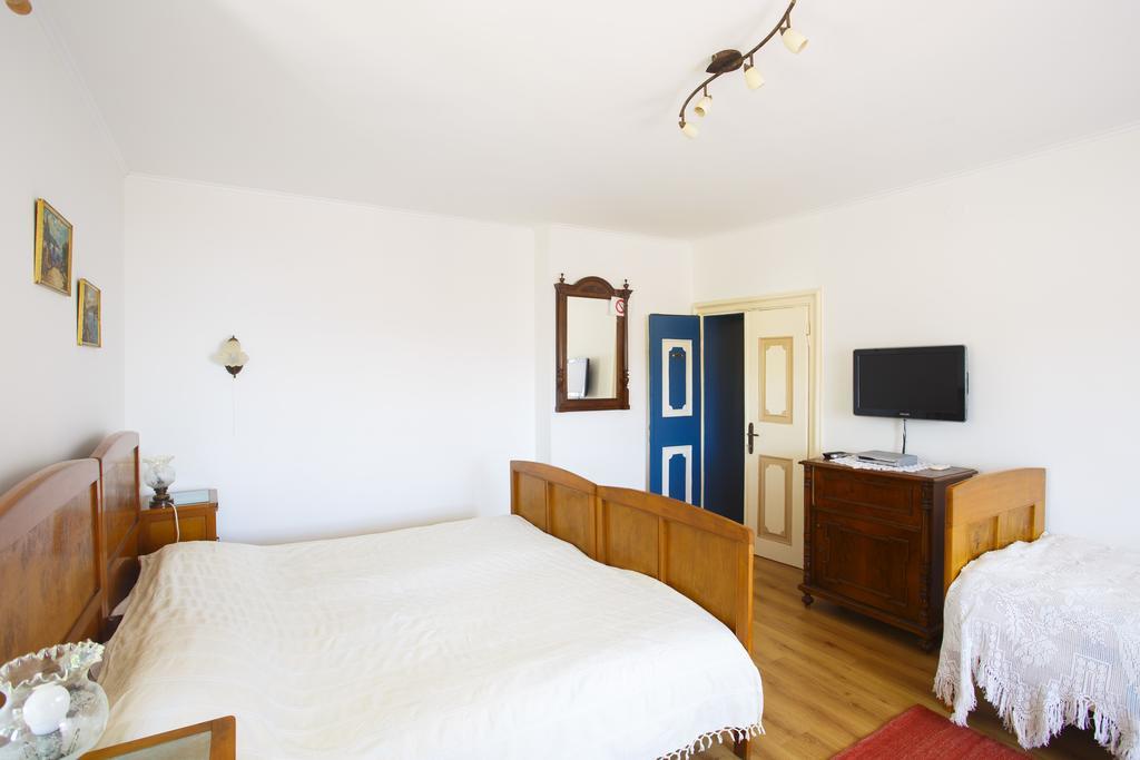 Apartments Villa Kastav In Old Town Center With Sea View And Parking Rom bilde