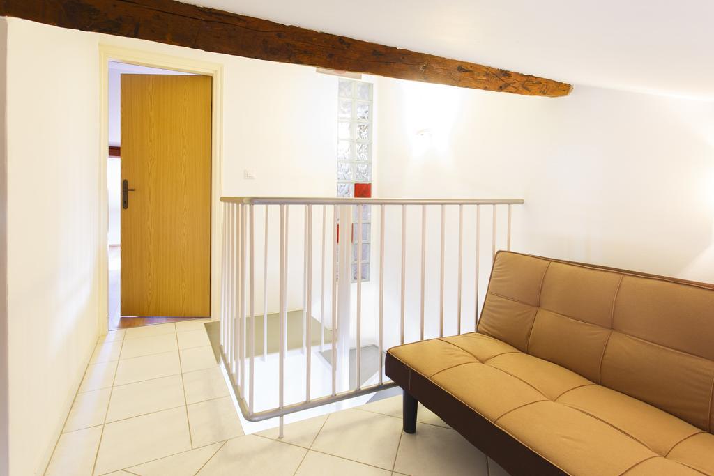 Apartments Villa Kastav In Old Town Center With Sea View And Parking Rom bilde