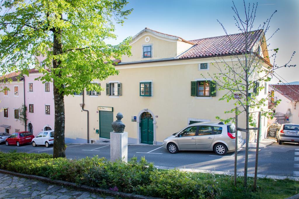 Apartments Villa Kastav In Old Town Center With Sea View And Parking Eksteriør bilde