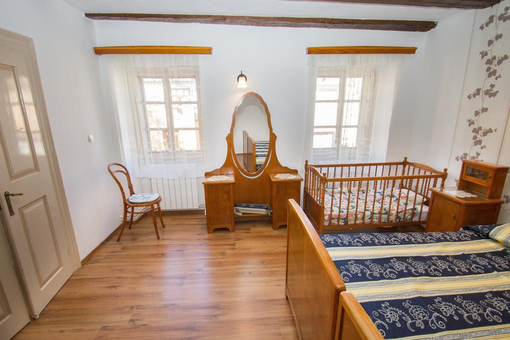 Apartments Villa Kastav In Old Town Center With Sea View And Parking Eksteriør bilde