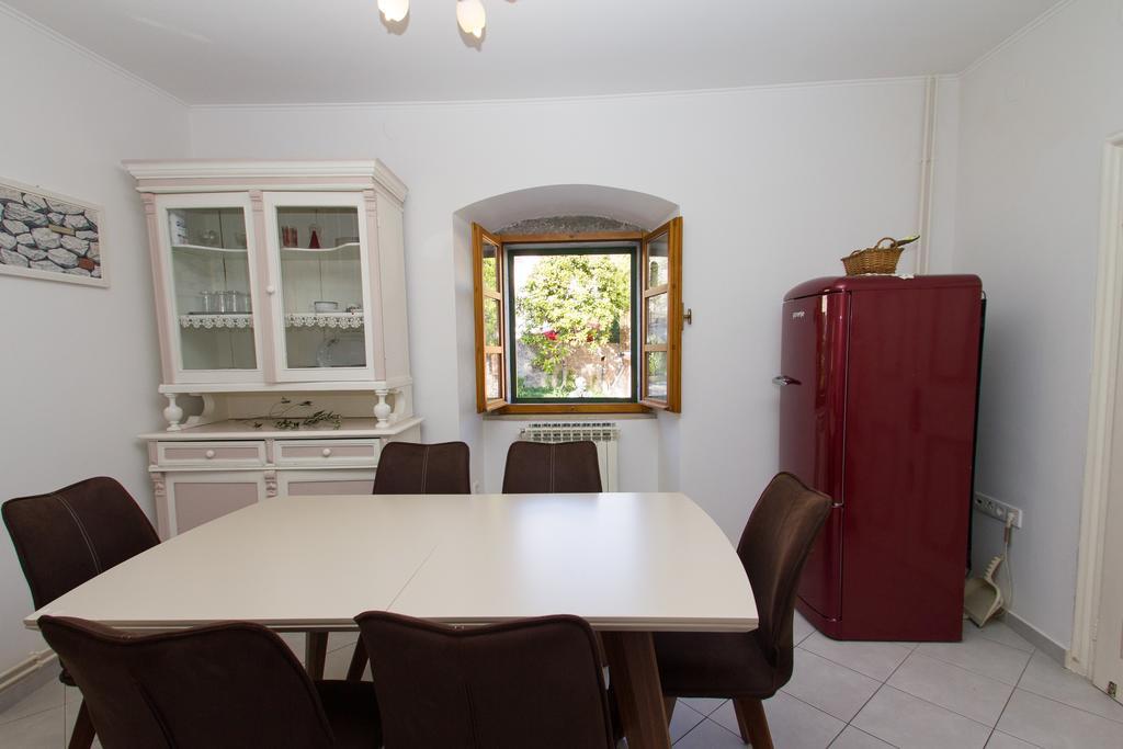 Apartments Villa Kastav In Old Town Center With Sea View And Parking Eksteriør bilde